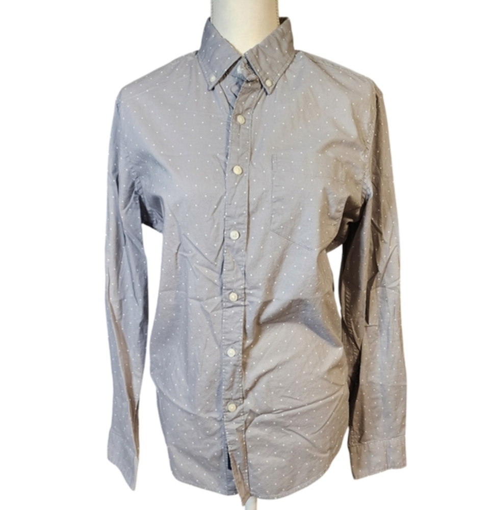 American‎ eagle button up